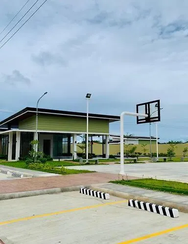 Apartment Plumera Near Airport Malls & Schools With Elevator223