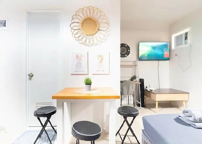 Plumera Near Airport Malls & Schools With Elevator223 Apartment *